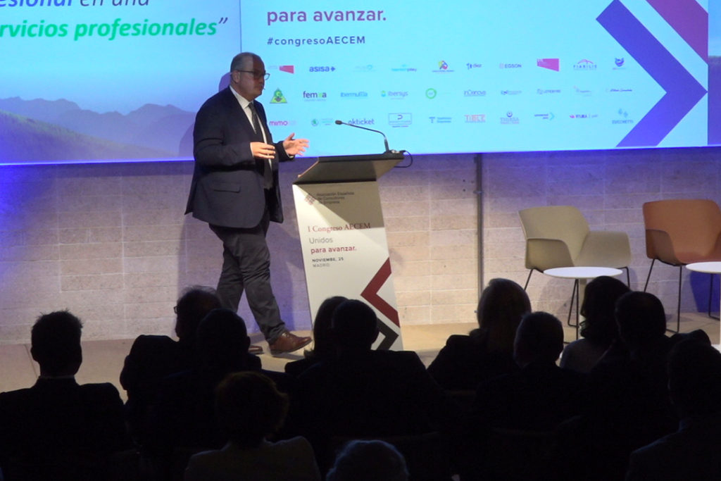 Antonio Izquierdo - Unidos para avanzar. Futuro y retos del sector de asesorías y despachos