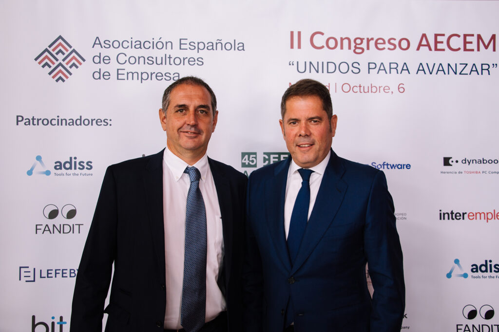 Gerardo Cuerva junto a Luis Martin en el II Congreso AECEM